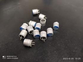 20x Capacitor Eletrolitico 270uf/16v 105 8x9mm Solido