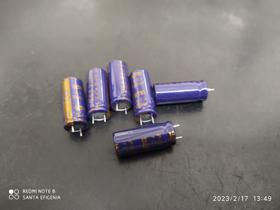 20x Capacitor Eletrolitico 3300uf/6,3v 105º 10x25mm Ost