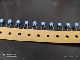 20x Indutor 100uh Radial 5% El0606ra-101j Tdk