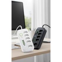 2x Base 5 Tomadas + 4 USB + 1 PD - Branco 2500W 2x Base 5 Tomadas + 4 USB + 1 PD - Branco 2500W