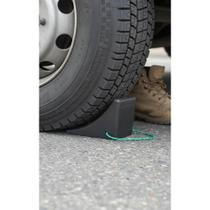 2x Calço Roda Caminhão Borracha 20T Segurança Corda NBR 9735 2x Calço Roda Caminhão Borracha 20T Segurança Corda NBR 9735