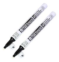 2X Caneta Pen-touch 1.0 Tipo Spray Branca Sakura 2X Caneta Pen-touch 1.0 Tipo Spray Branca Sakura