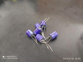 2x Capacitor Eletrolitico 10uf/160v 105 10x17mm Serie B43854