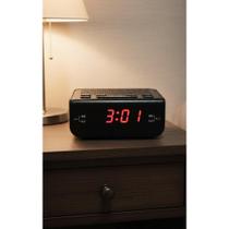 2x Despertador Digital Rádio FM AM Visor LED Amplo - Preto 2x Despertador Digital Rádio FM AM Visor LED Amplo - Preto