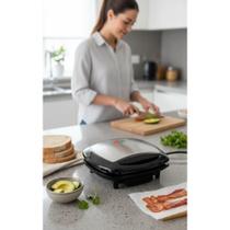 2x Grill 2 em 1 Inox 1200W - Praticidade e Saúde 2x Grill 2 em 1 Inox 1200W - Praticidade e Saúde