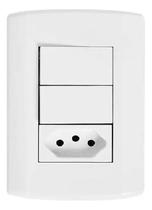 2X Interruptor Duplo Com Tomada 10A Pluzi Branca Modular 4X2 2X Interruptor Duplo Com Tomada 10A Pluzi Branca Modular 4X2