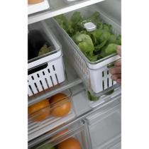 2x Organiz. Geladeira 5L C/ Drenagem e Tampa Ajustável Trans 2x Organiz. Geladeira 5L C/ Drenagem e Tampa Ajustável Trans