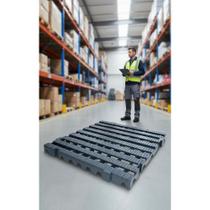 2x Piso Plástico Modular 50x50cm Antiderrapante Preto Vazado 2x Piso Plástico Modular 50x50cm Antiderrapante Preto Vazado