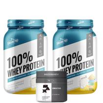 2x Whey Protein 100% Concentrado (900g) Shark Pro + Creatina Monohidratada Pura 300g Max Titanium