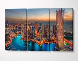 3 Quadros em Tecido Canvas Dubai Arranha Céu Barco Mar Gold