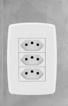 3 tomada fixa emb bip 20a - 250v c/pl 4x2 - ilumi lev monobloco 3 tomada fixa emb bip 20a - 250v c/pl 4x2 - ilumi lev monobloco