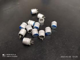 300x Capacitor Eletrolitico 270uf/16v 105 8x9mm Solido