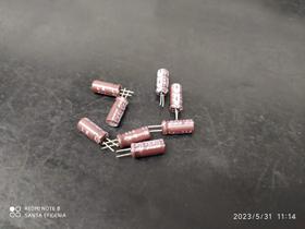 300x Capacitor Eletrolitico 4,7uf/50v 105 5x11mm Serie Lk