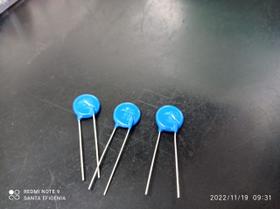 300x Varistor S14k300 Serie B72214S 14mm 300v Epcos