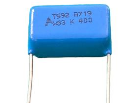 30x Capacitor Poliester 330nf/400v = 330k/400v 10% Epcos 30x Capacitor Poliester 330nf/400v = 330k/400v 10% Epcos