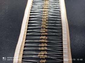 30x Resistor 1r5 1/4w 5%