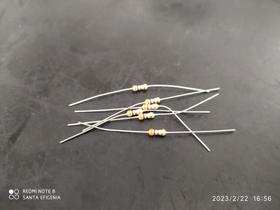 30x Resistor 4r7 1/4w 5%