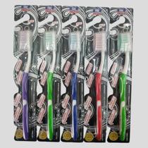 36 Escovas Dentais Adulto com Protetor de Cerdas Média 6852