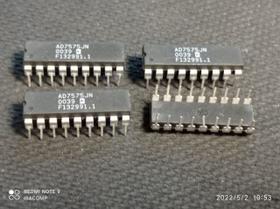 3x Circuito Integrado Ad7575jn Ad7575 Analog Devices