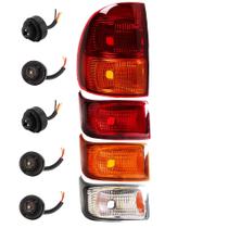 4 Lanterna Traseira para Ônibus Marcopolo Rodoviário G6 LE + Soquete 4 Lanterna Traseira para Ônibus Marcopolo Rodoviário G6 LE + Soquete