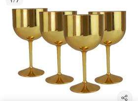 4 Taças Gin Dourado Acrílico 615ml- Plastifesta 4 Taças Gin Dourado Acrílico 615ml- Plastifesta