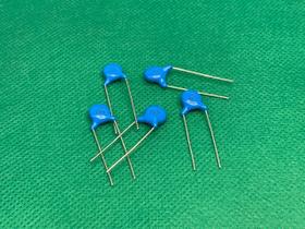 40x Capacitor Ceramico 20pf/6kv 20j 6kv Epox 40x Capacitor Ceramico 20pf/6kv 20j 6kv Epox
