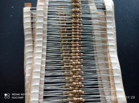 40x Resistor 470r 1/4w 5%