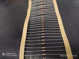 40x Resistor 47r 1/8w 5%