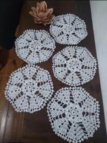 5 Toalhinhas Crochê Seda Branco 5 Toalhinhas Crochê Seda Branco