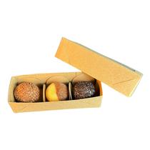 50 Caixas para 3 Bombons + Forminhas Elegância e Praticidade