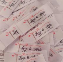 500 Etiqueta Cetim Personalizados - D ARTH PERSONALIZADOS 500 Etiqueta Cetim Personalizados - D ARTH PERSONALIZADOS