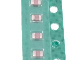 500x Capacitor 4,7nf/50v = 4k7/50v 0805 Smd 1,25x2mm Np0