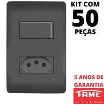 50un Interruptor Simples 10A e Tomada 2P+T 20A Com Placa Habitat Black FAME