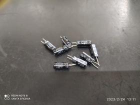 50x Capacitor Eletrolítico 100uf/16v 105 5x11mm Z