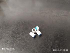 50x Capacitor Eletrolitico 820uf/2,5v 105 6x8mm Solido