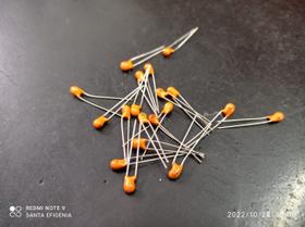 50x Capacitor Tantalo 3,3uf/16v 10% Serie 8900