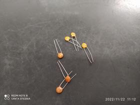 5x Capacitor Ceramico 470pf/50v