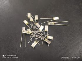 5x Capacitor Poliester 2,7nf/63v = 2k7/63v 10% Icotron 5x Capacitor Poliester 2,7nf/63v = 2k7/63v 10% Icotron