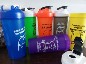 6 coqueteleira de plastico 600ml cores variadas