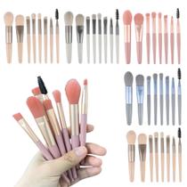 6 Kits Com 8 Peças De Pincéis De Maquiagem Pequenos Estojo Para Viagem 6 Kits Com 8 Peças De Pincéis De Maquiagem Pequenos Estojo Para Viagem