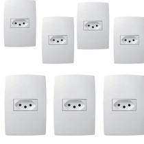 7un - Conjunto 4x2 Tomada 2P+T 10A Pialplus 615080 7un - Conjunto 4x2 Tomada 2P+T 10A Pialplus 615080