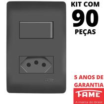 90un Interruptor Paralelo Three Way 10A e Tomada 2P+T 10A Com Placa Habitat Black FAME