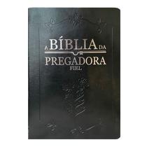 A Bíblia da Pregadora Fiel ARC Full Color Capa PU Luxo Preta Palavras de Deus em Azul e as de Jesus em Vermelho