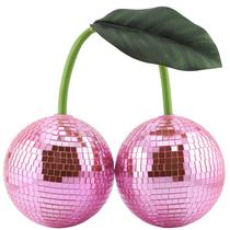 A bola de espelhos Cherry Disco pendurada reflete a luz Yeehlmer