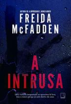 A Intrusa