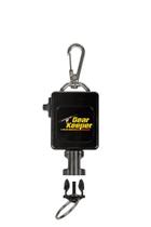 A lanterna de mergulho grande e o retrator de câmera Gear Keeper Locking Gear Keeper apresentam várias opções de montagem com o acessório QC-II Split Ring, fabricado nos EUA