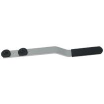 A maca de dutos Klein Tools 89565 alinha a presilha de acionamento de dutos A maca de dutos Klein Tools 89565 alinha a presilha de acionamento de dutos