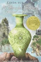 A single shard - HOUGHTON MIFFLIN HARCOURT