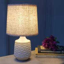 Abajur Bege e Cúpula Palha - Luminária de Mesa Quarto / Sala