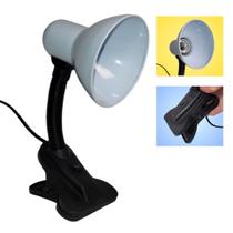 Abajur com base em presilha modelo foco articulado